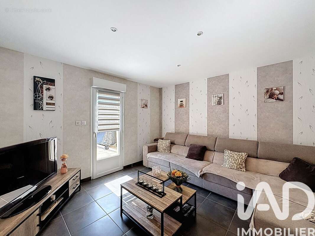 Photo 3 - Maison à SAINT-JEAN-DE-LIVERSAY