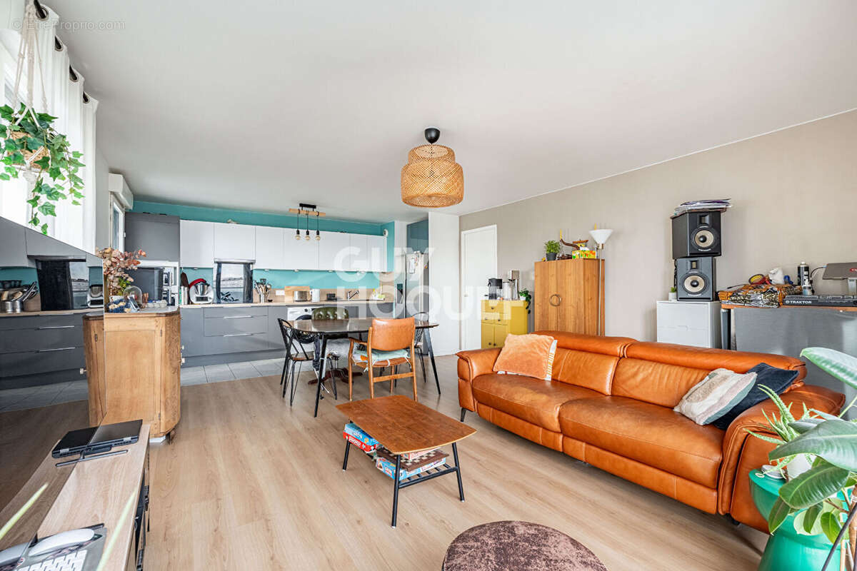 Appartement à ASNIERES-SUR-SEINE