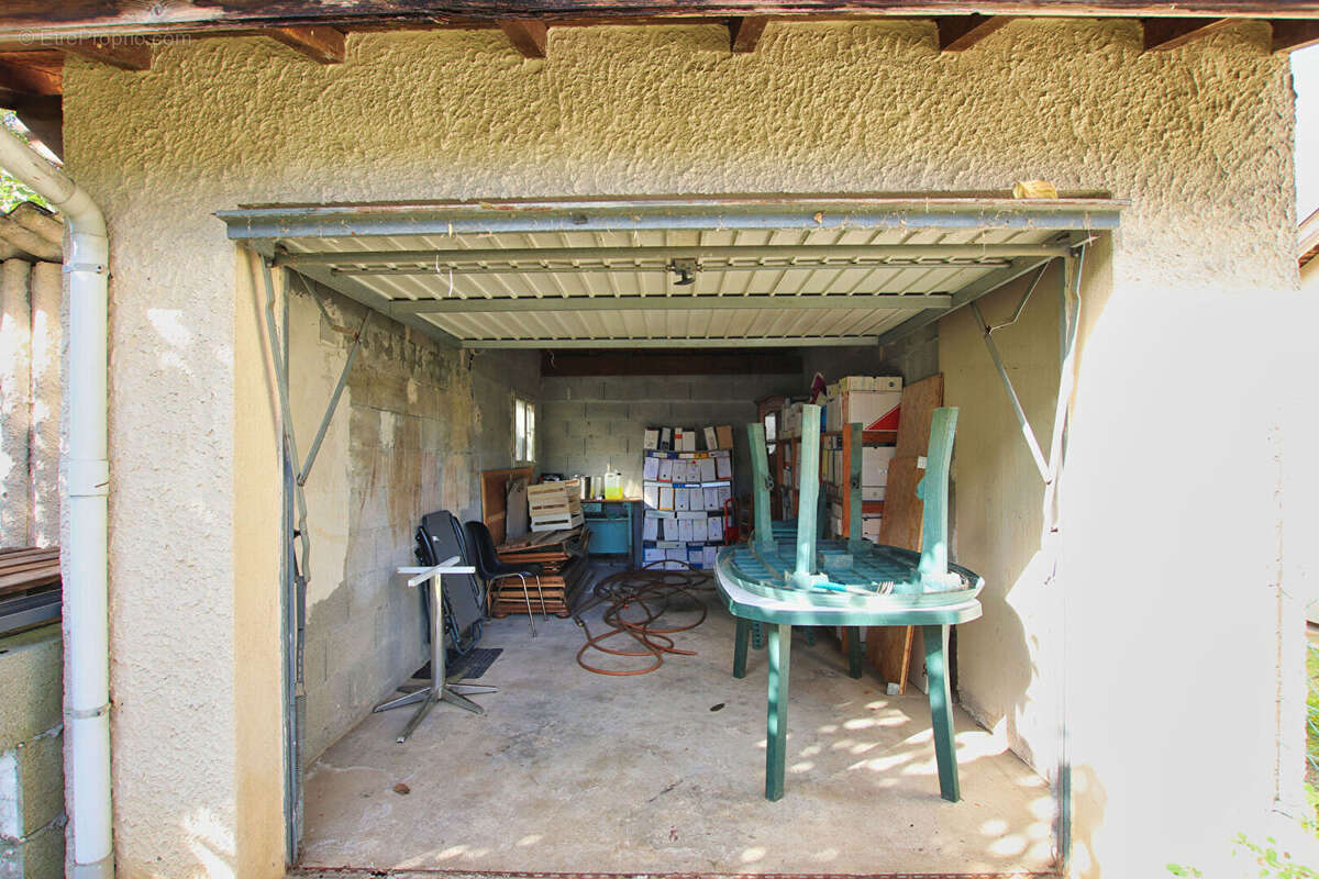 Maison à VILLETTE-D&#039;ANTHON