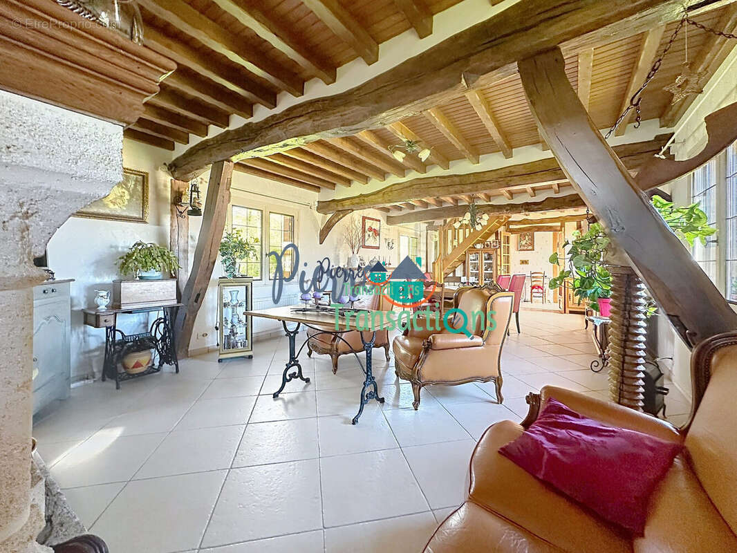 Maison à LILLEBONNE