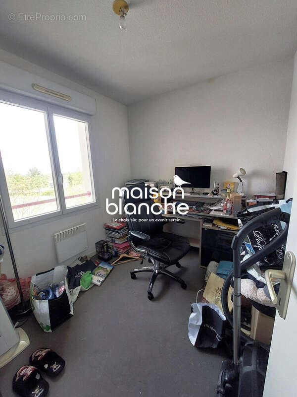 Bureau - Appartement à PARTHENAY