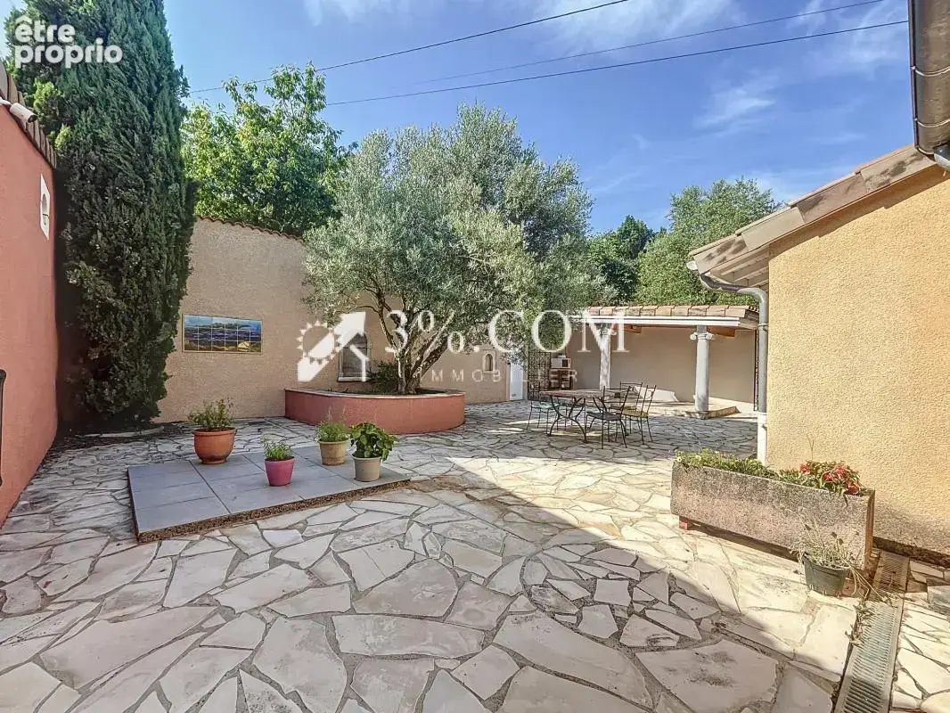 Très belle maison 200 m2 avec piscine sur parcelle de 3038 m - photo 4