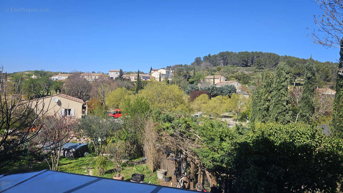 Maison de village 170 m2  avec jardin - photo 3