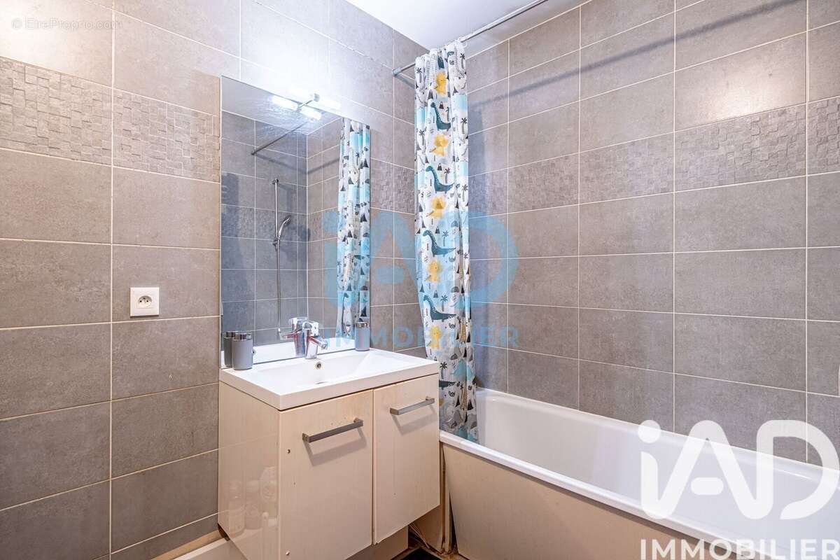 Photo 8 - Appartement à ROSNY-SOUS-BOIS