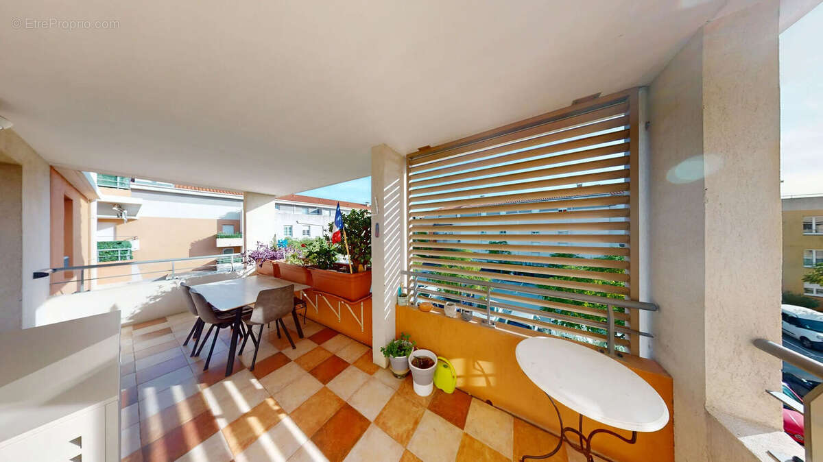 Appartement à SAINT-RAPHAEL