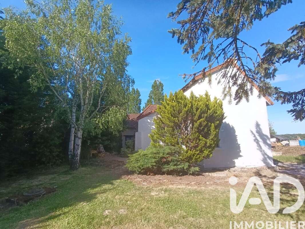 Maison 123 m² à Baudres  - photo 5