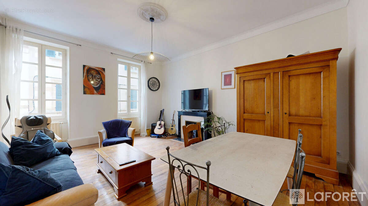Maison à MOULINS