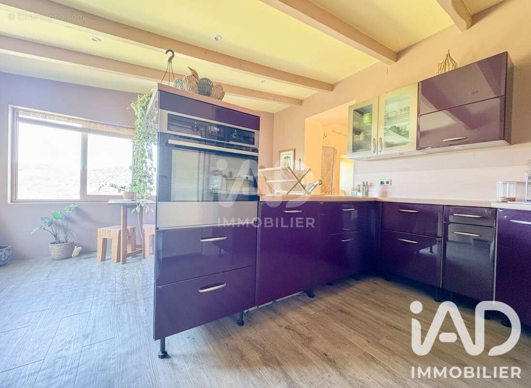 Maison 124 m² à Saint-Affrique  - photo 6