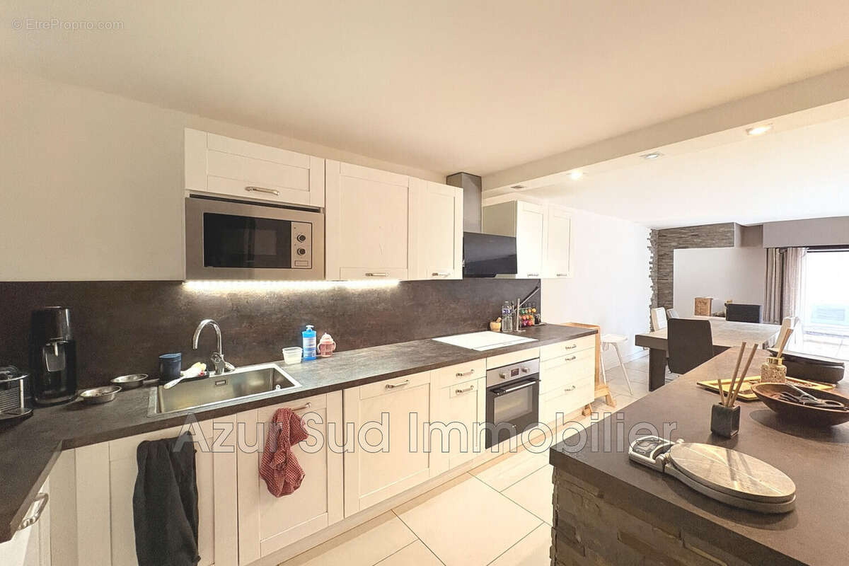 Appartement à LE CANNET