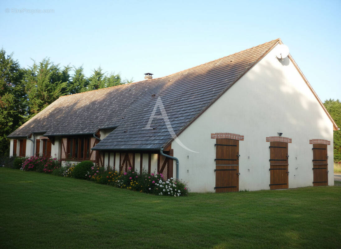 Maison à NOUAN-LE-FUZELIER