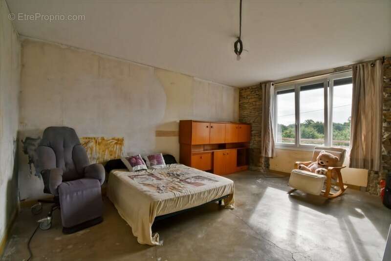 Maison à SAINT-SATURNIN