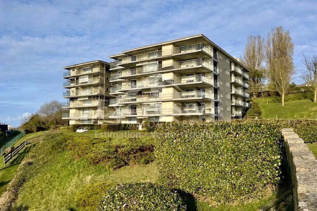 Appartement à TROUVILLE-SUR-MER