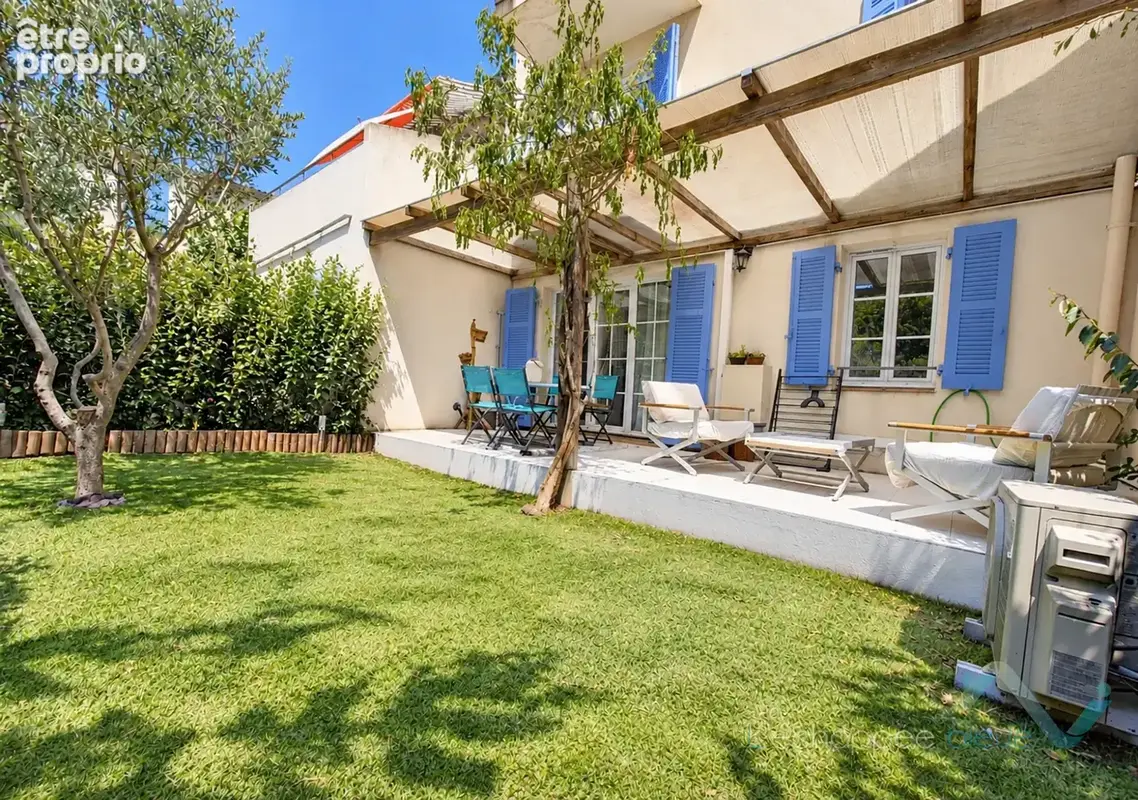 Appartement T2 en rez-de-jardin jardin proche du Centre du Plan de la Tour - photo 1