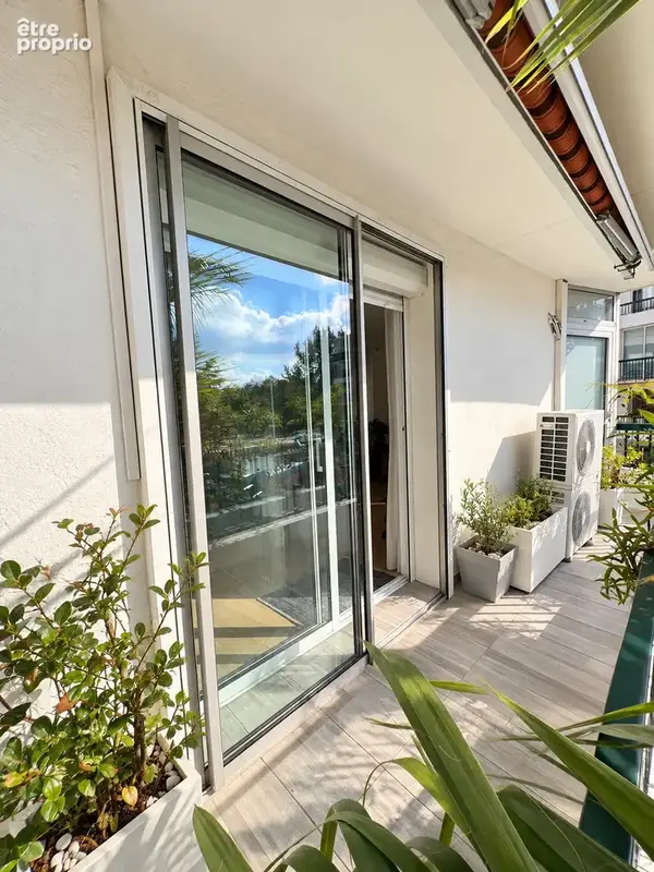 Vertefeuille appartement 4 pièces de 110 m2 + loggia - photo 3