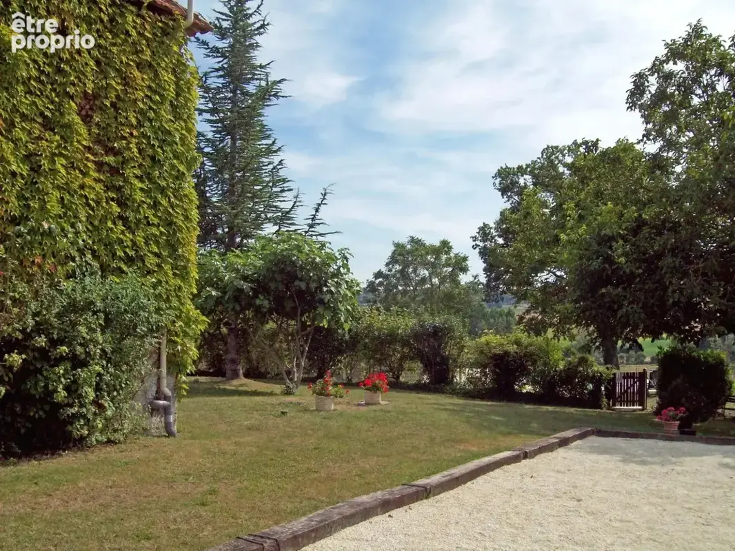 Belle maison de campagne avec maison d'amis et piscine - photo 25