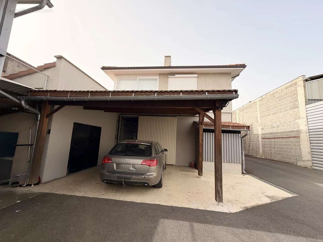 Maison à LEMPDES