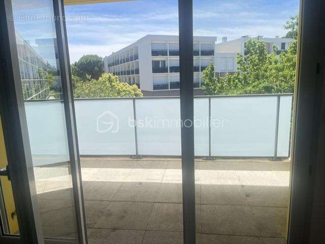 Appartement 2 chambres avec terrasse - photo 2