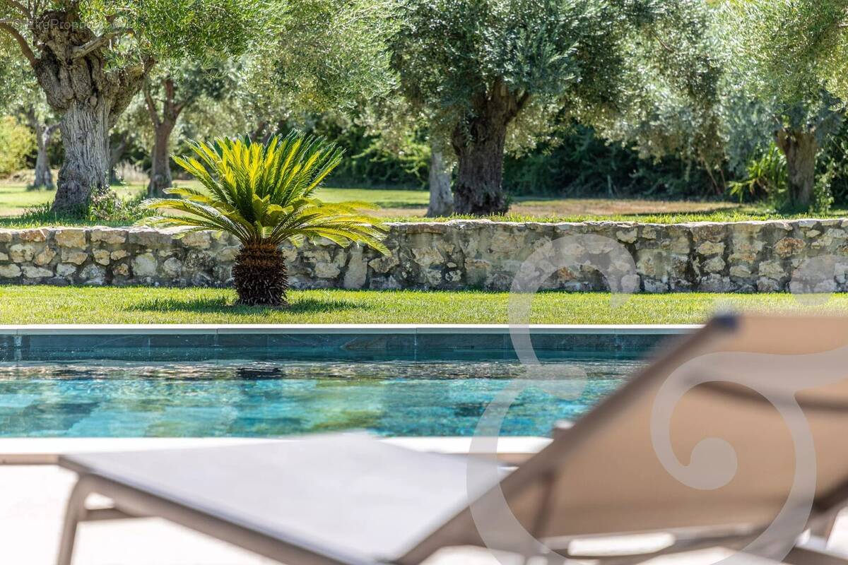 Maison à SAINT-REMY-DE-PROVENCE