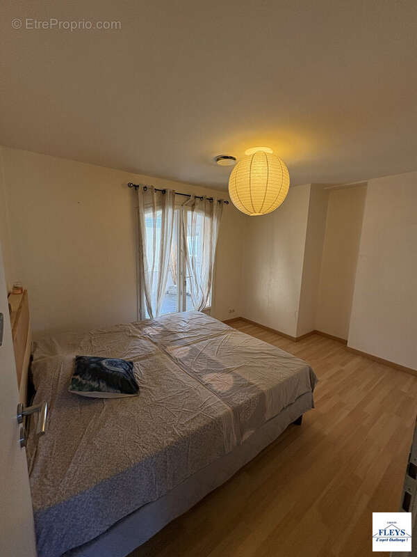 Maison 120 m² à Canals  - photo 5