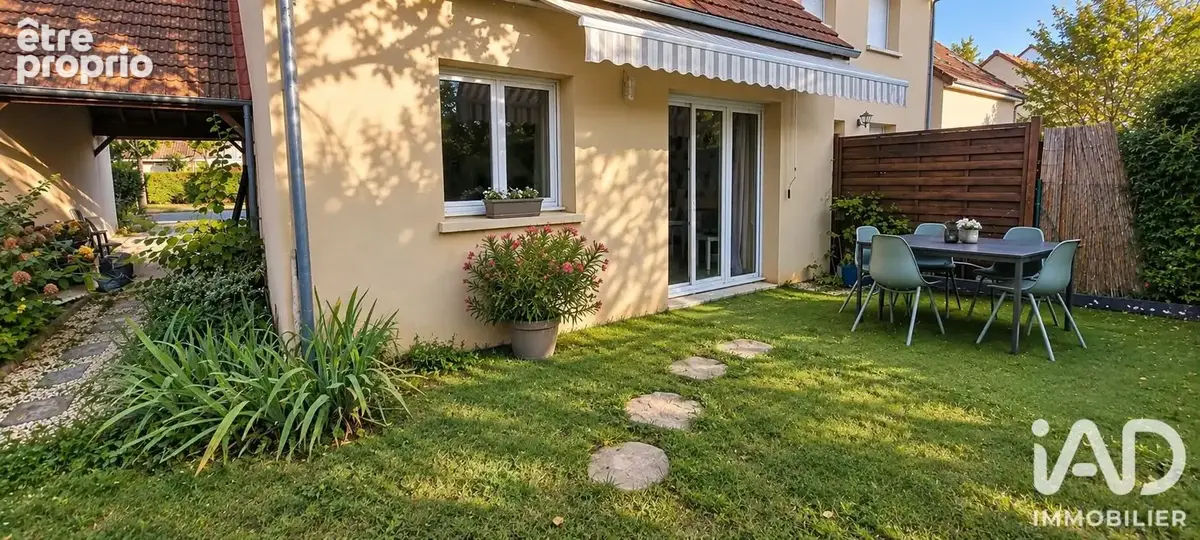 Photo 1 - Maison à POITIERS