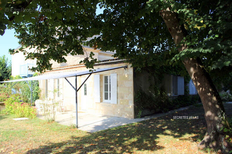 Maison à FARGUES-SAINT-HILAIRE