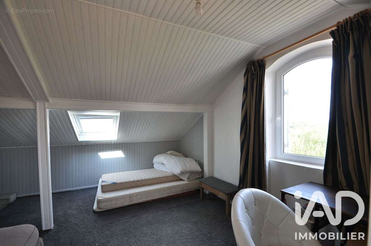 Maison 100 m² à Lagny-Sur-Marne  - photo 9