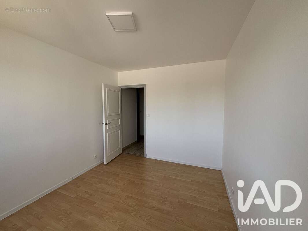 Appartement 81 m² à Aurillac  - photo 9