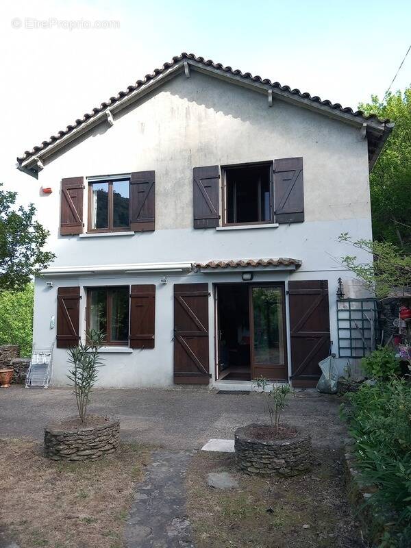Maison à SAINT-PAUL-LA-COSTE