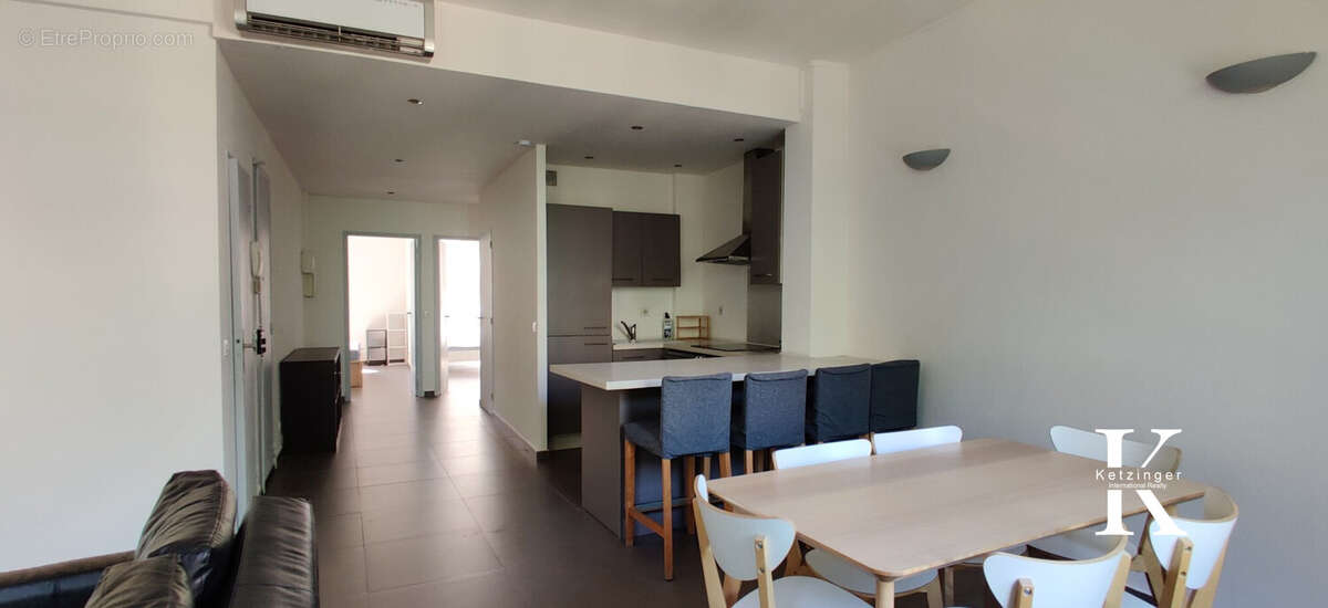 Appartement à MARSEILLE-1E