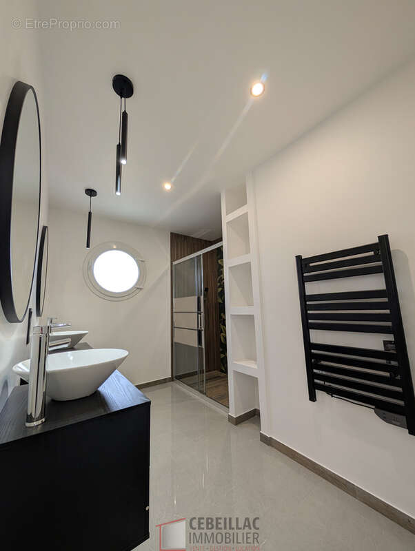 Maison à LES ANCIZES-COMPS