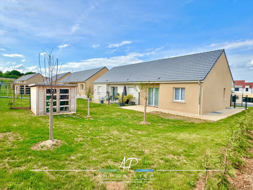 Maison à MARCILLY-SUR-TILLE