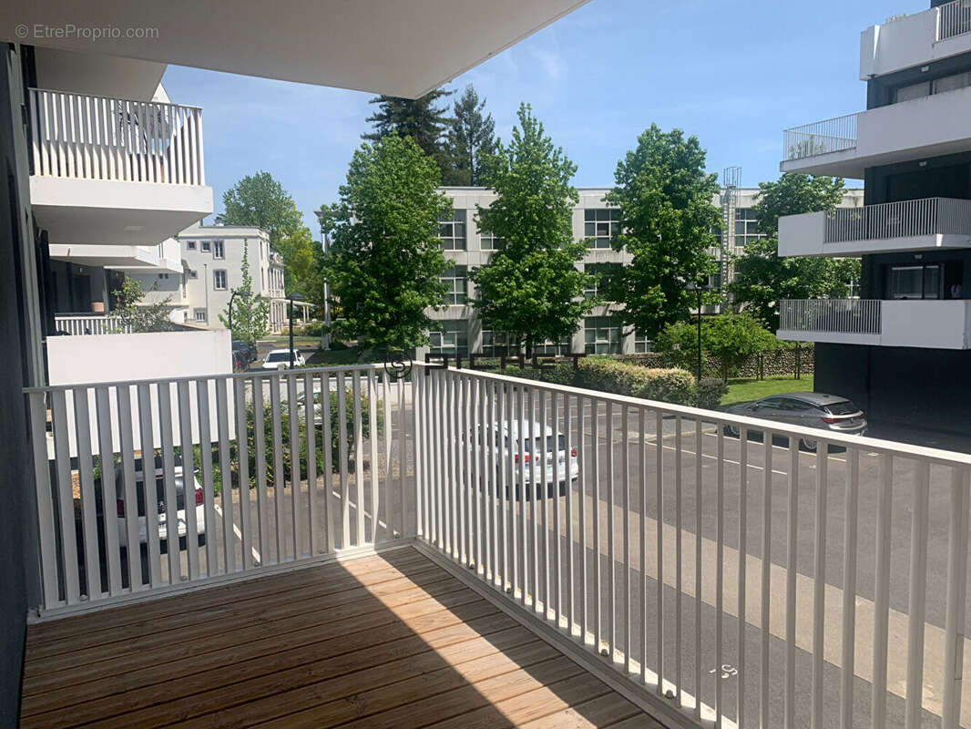 Appartement à BILLERE