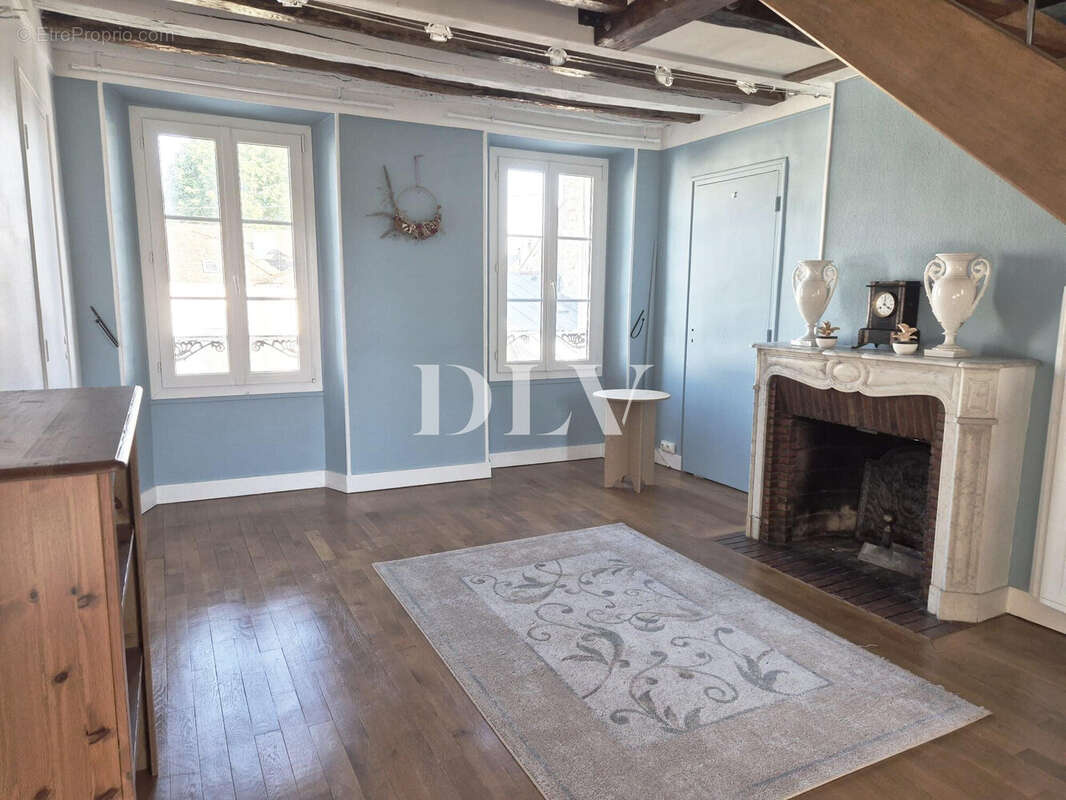Appartement à FONTAINEBLEAU