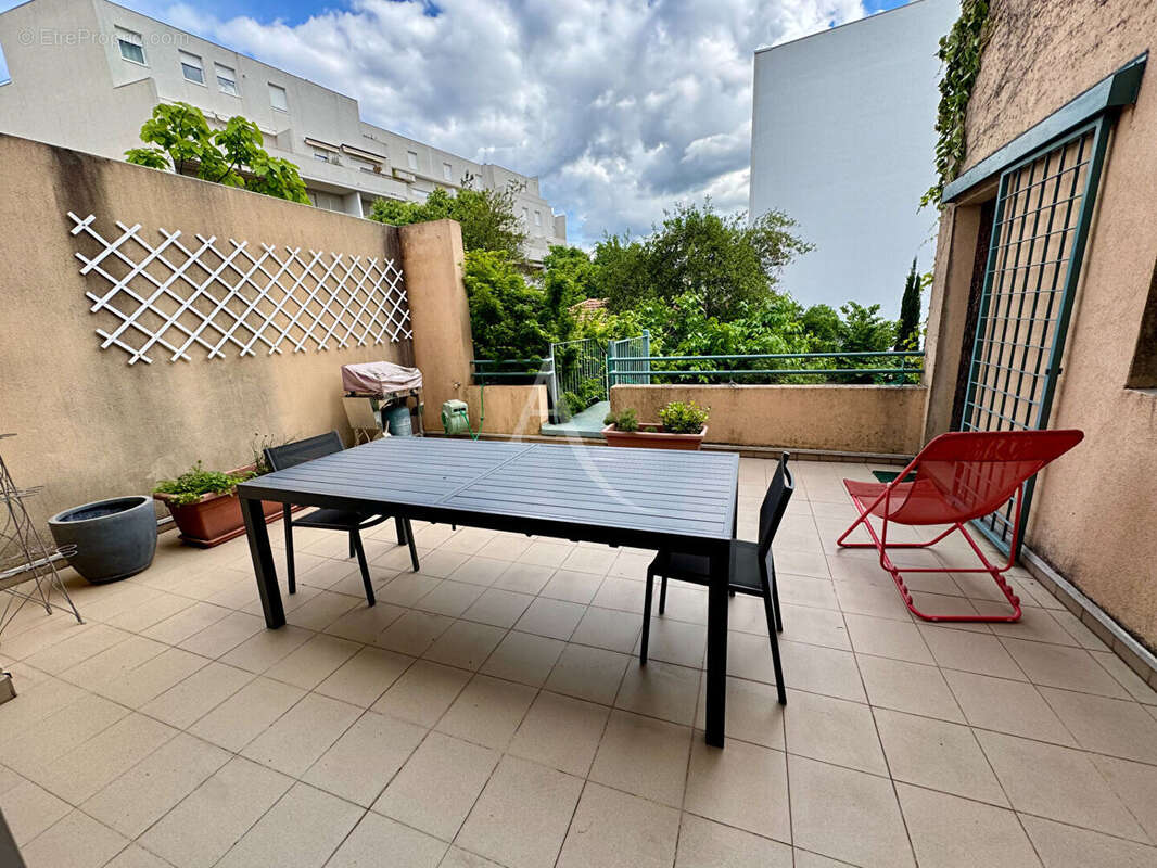 Maison Nimes 10 pièce(s) 322.96 m2 - photo 3
