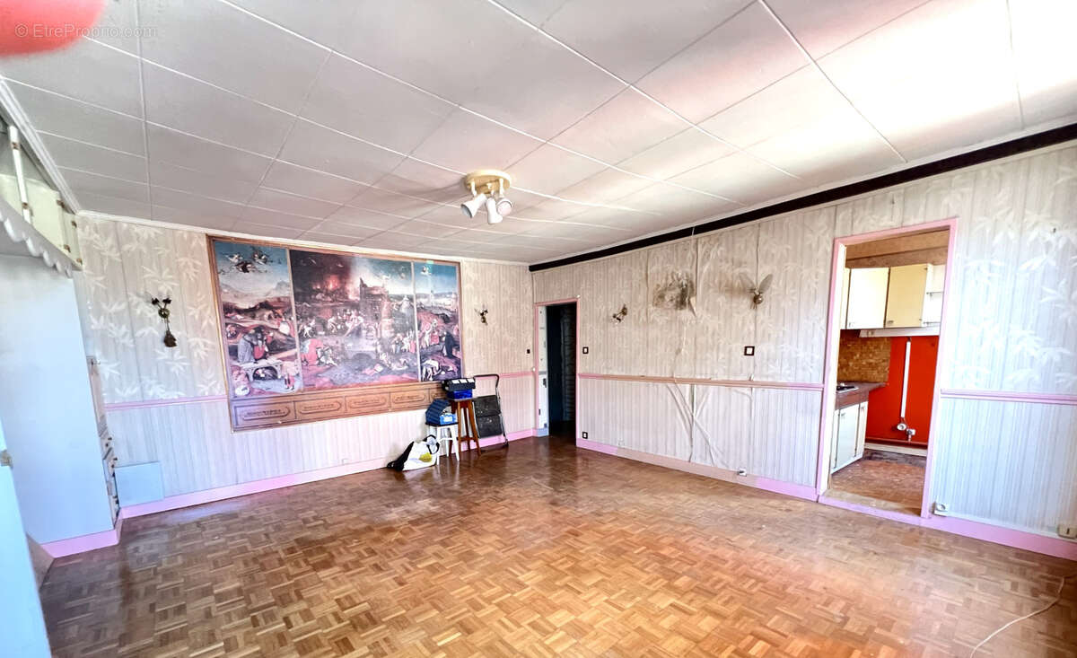 Appartement à PARIS-10E