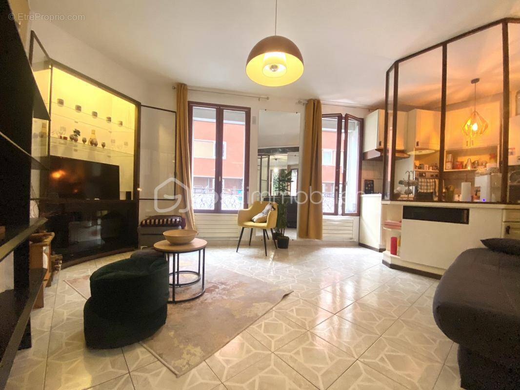 Appartement à MONTREUIL