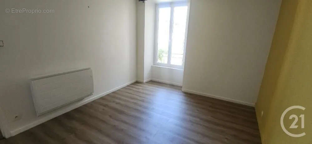 Appartement 79 m² à Aurillac  - photo 12