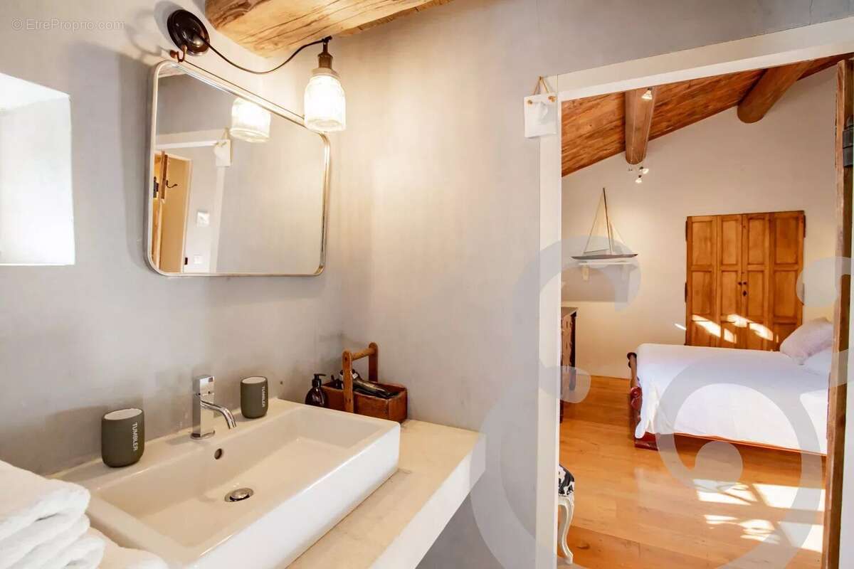 Maison à EYGALIERES