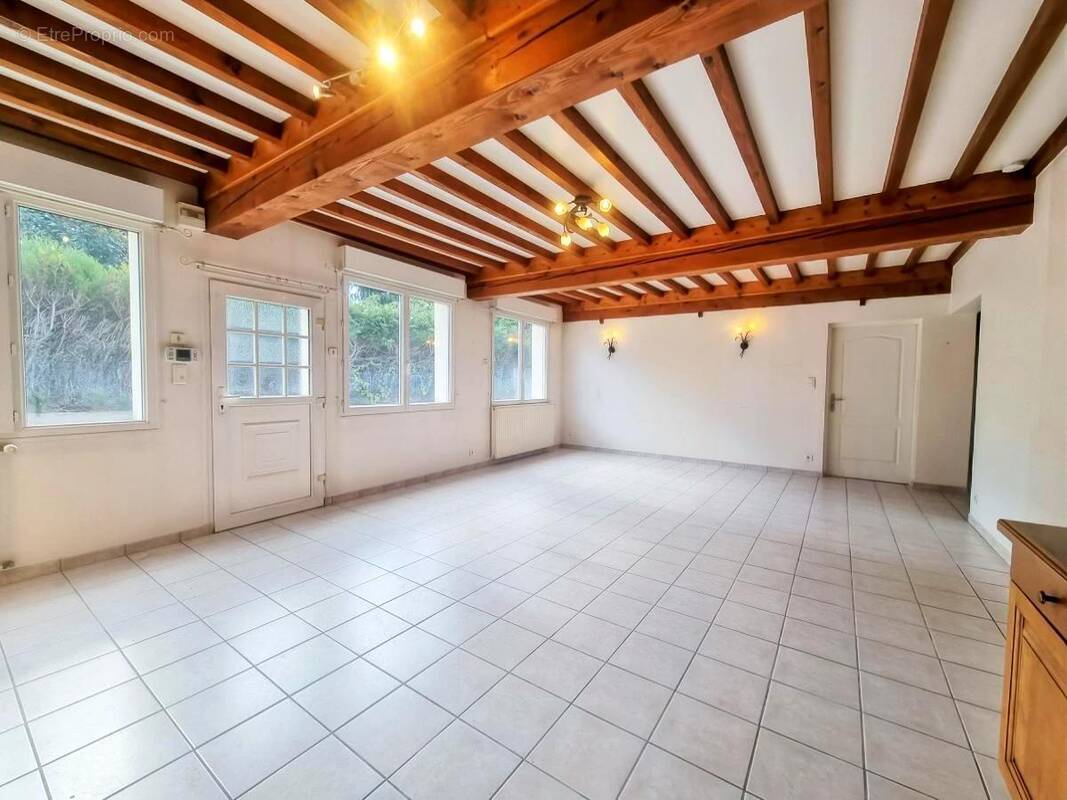 Maison à VILLARS-LES-DOMBES