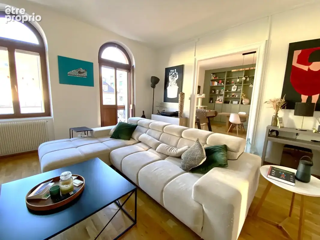 Neudorf, Place du Marché   Appartement de caractère de 115 m2 dans un bel immeuble classé du XIXe siècle - photo 1