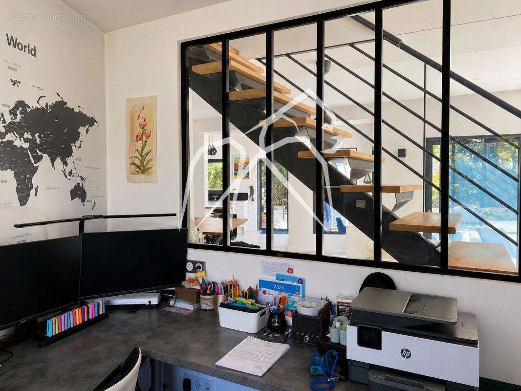 Villa contemporaine  147m²   saint-drezery - photo 9