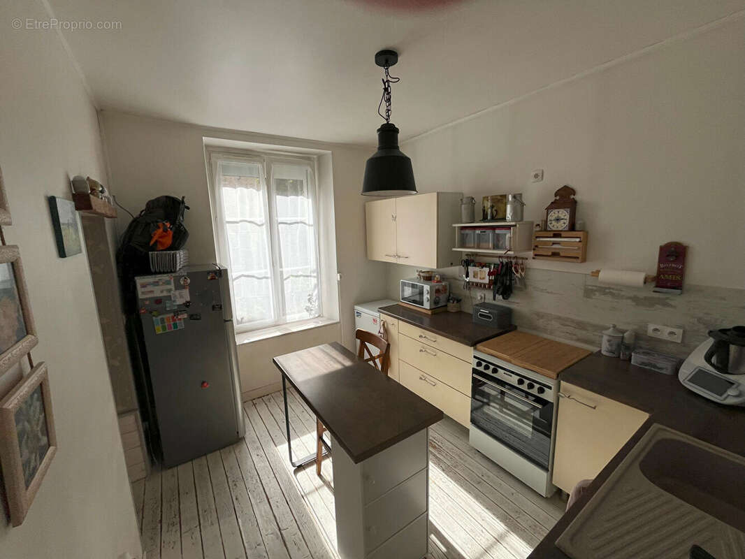 Maison à CREPY-EN-VALOIS