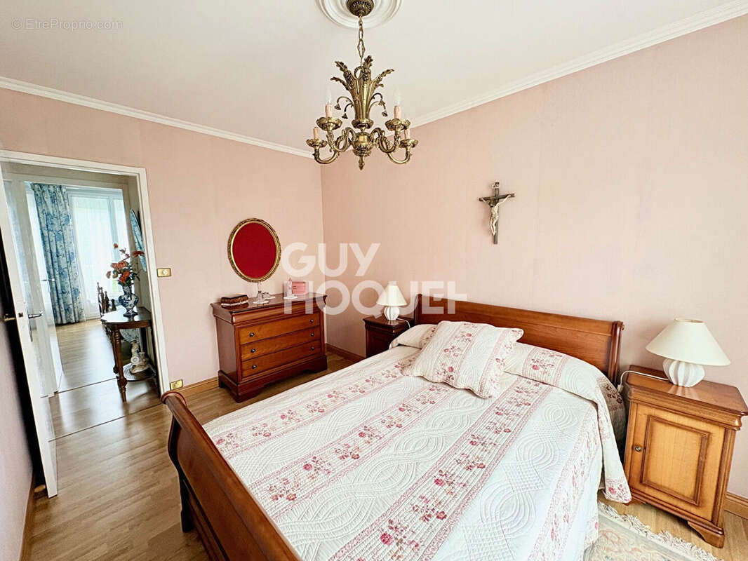 Appartement à VILLENAVE-D'ORNON