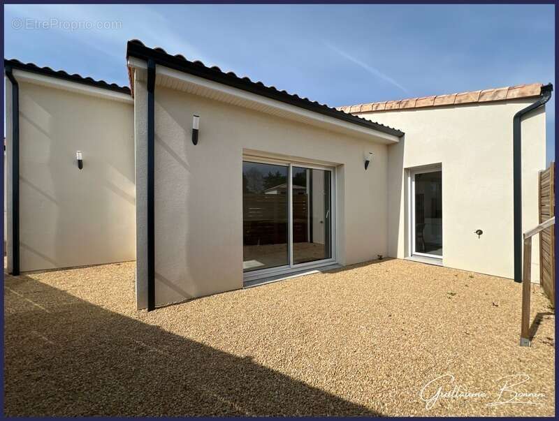 Maison à POITIERS