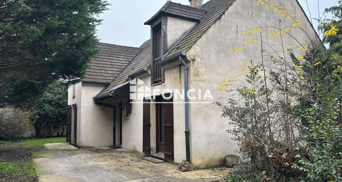 Maison à SAINT-LEU-LA-FORET