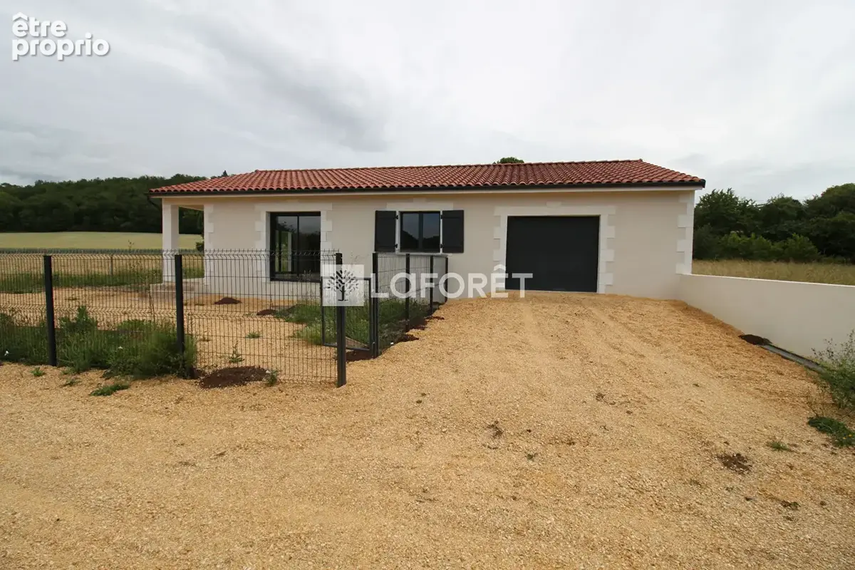 Maison Saint-pierre-de-cÔle 4 pièce(s) 110 m2 - photo 15