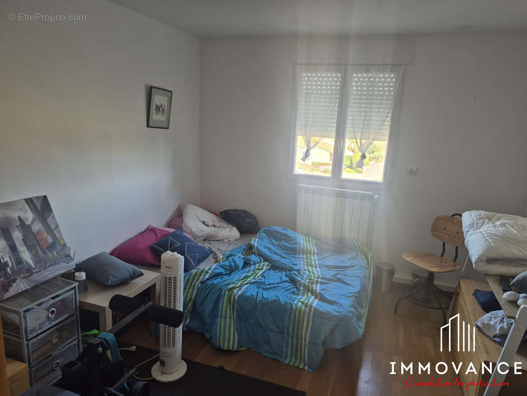 Maison 136 m² à Cournonsec  - photo 8