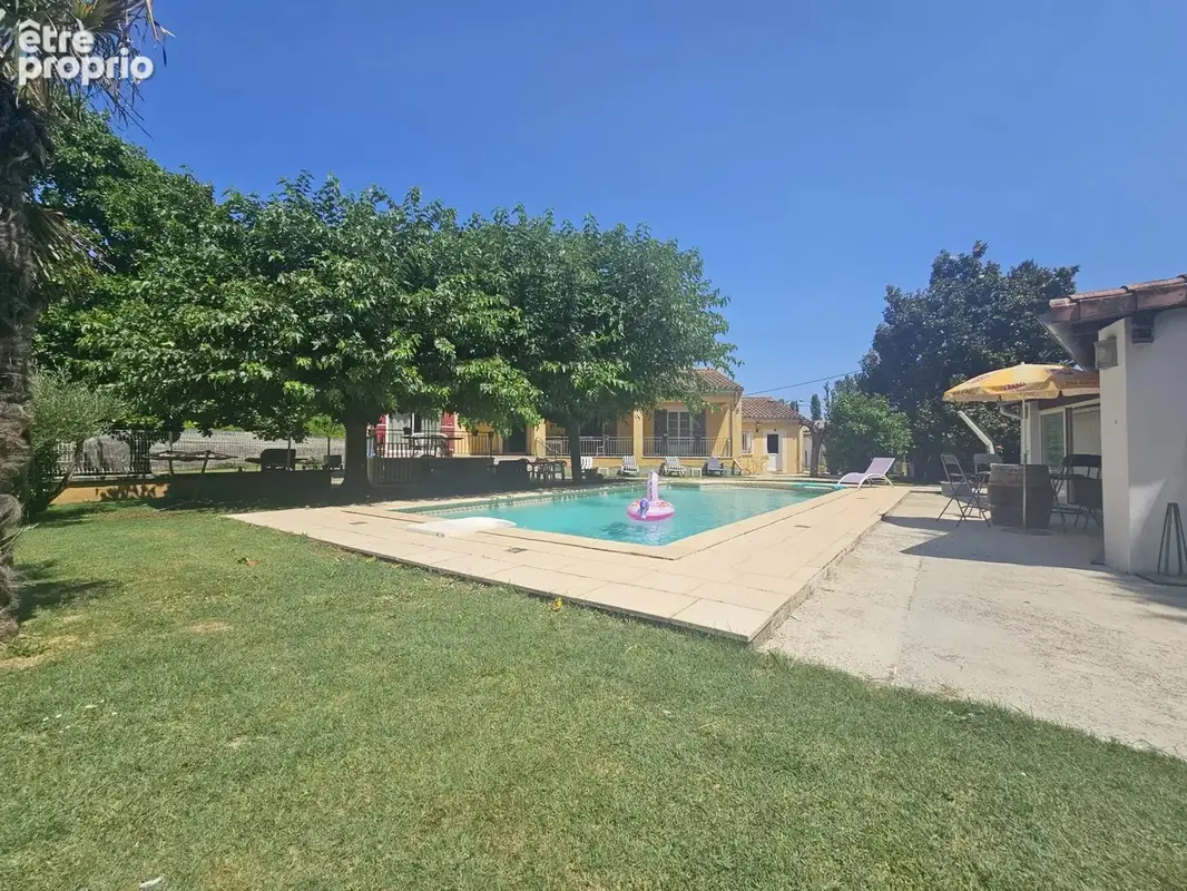 Viviers - belle villa de plain pieds avec piscine - photo 17