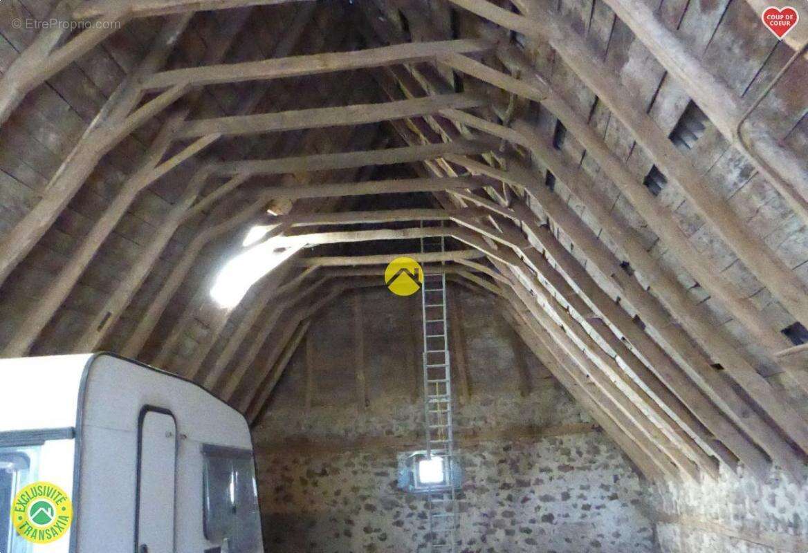 Maison à THERONDELS