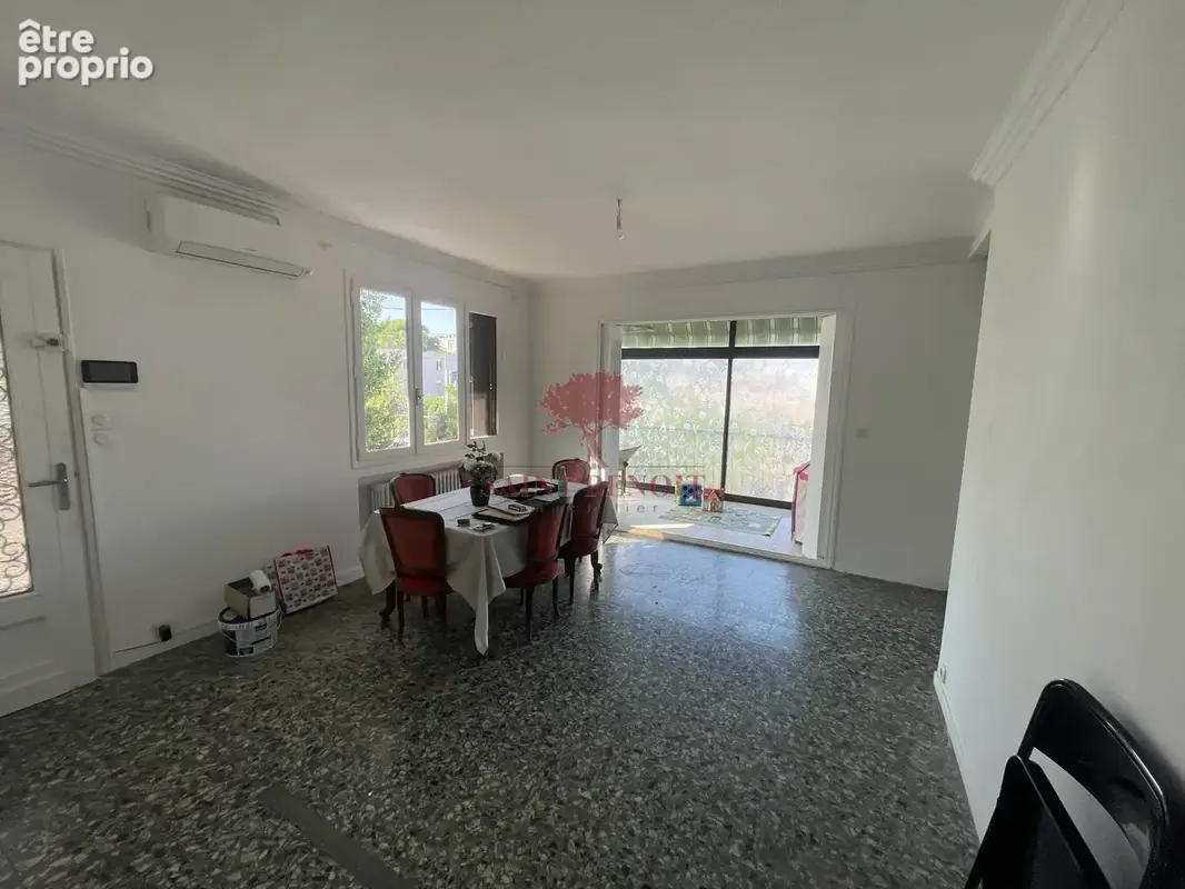 Villa de type t3 avec un appartement de type t2 , un garage - photo 5
